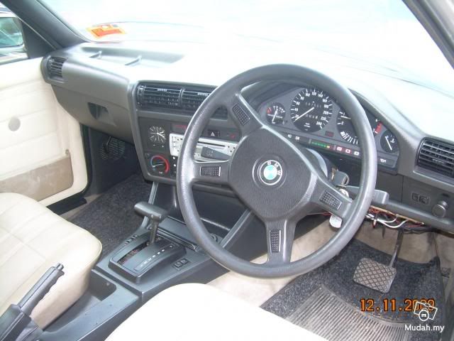 E30auto3.jpg