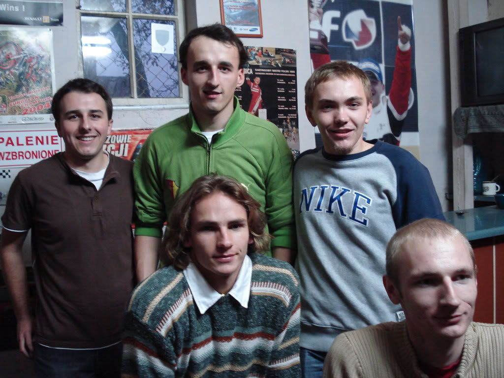 f1 pil�t�k civilben