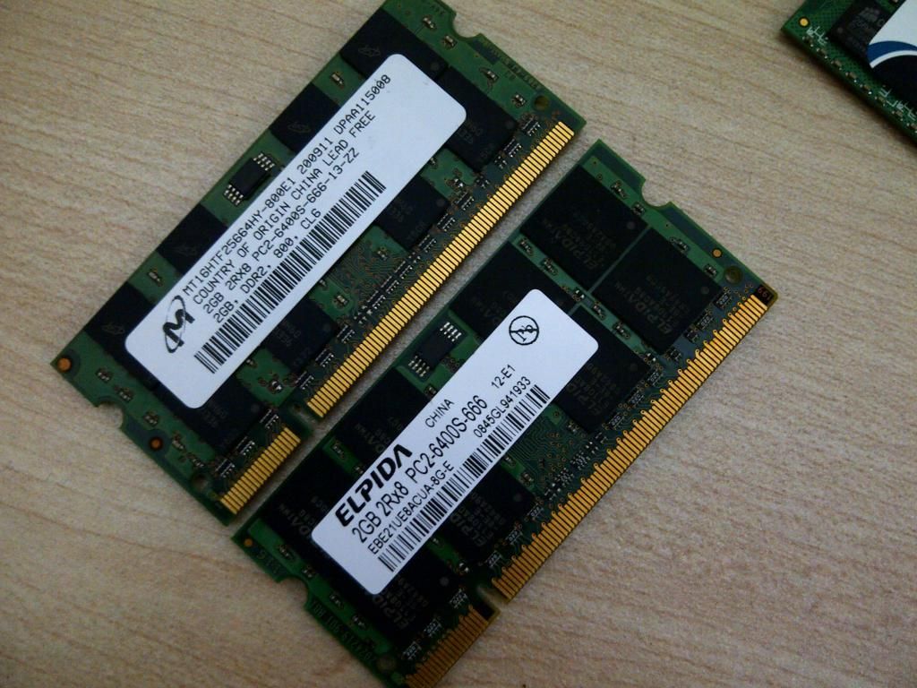 Bán cặp ram DDR3 Corsair C9 1333 (8gb) và DDR2 bus 800 (4gb) - 1