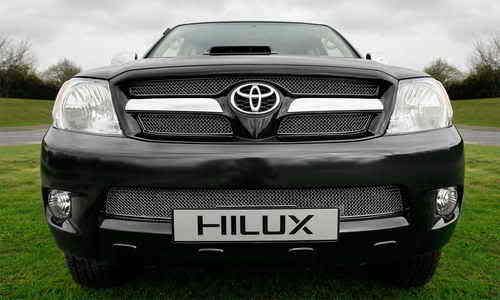 Toyota Hilux Invincible For Sale. The Toyota Hilux 194 hp has a