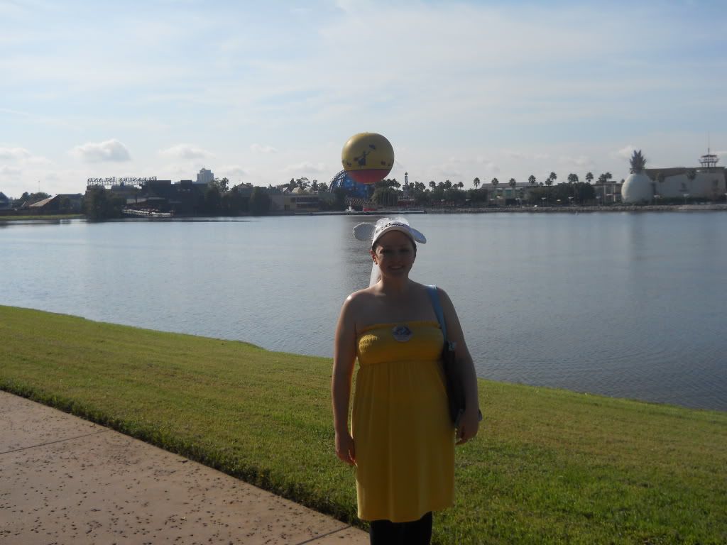 saratoga springs walkway