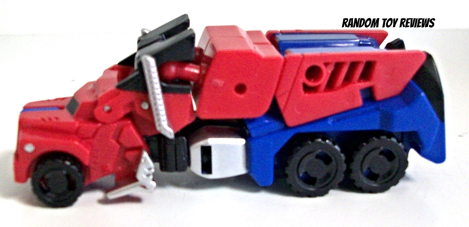 RID 2015 Optimus Legion Class photo 007_zps78c03205.jpg