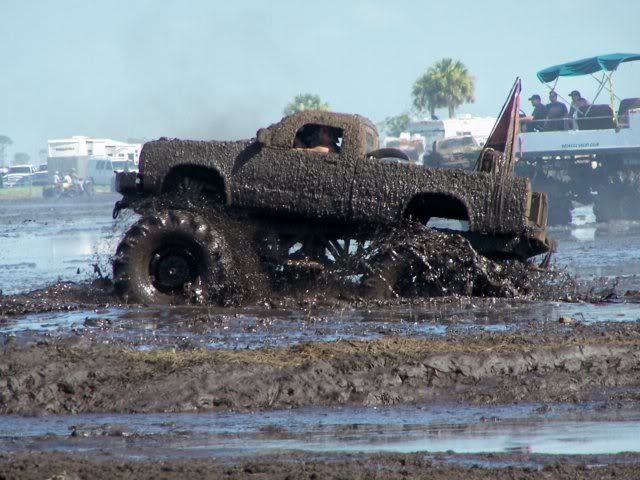 Mud Trucks Mudding