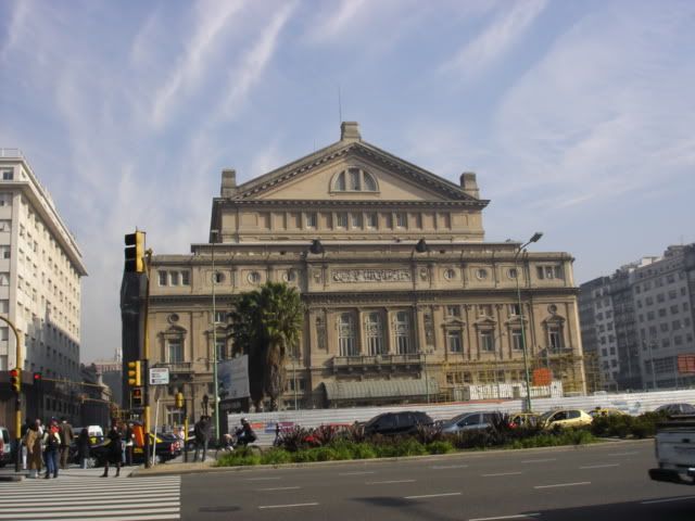 4c58.jpg Teatro Colon image by kappra