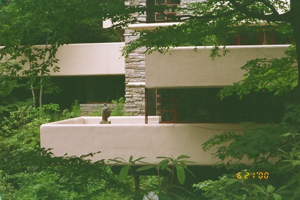 02S-terrace-fallingwater-L.jpg