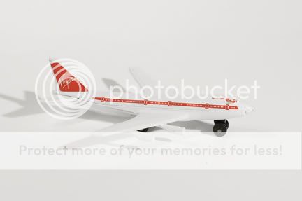 Matchbox Skybusters SB 10 Boeing 747 Virgin Mint Loose